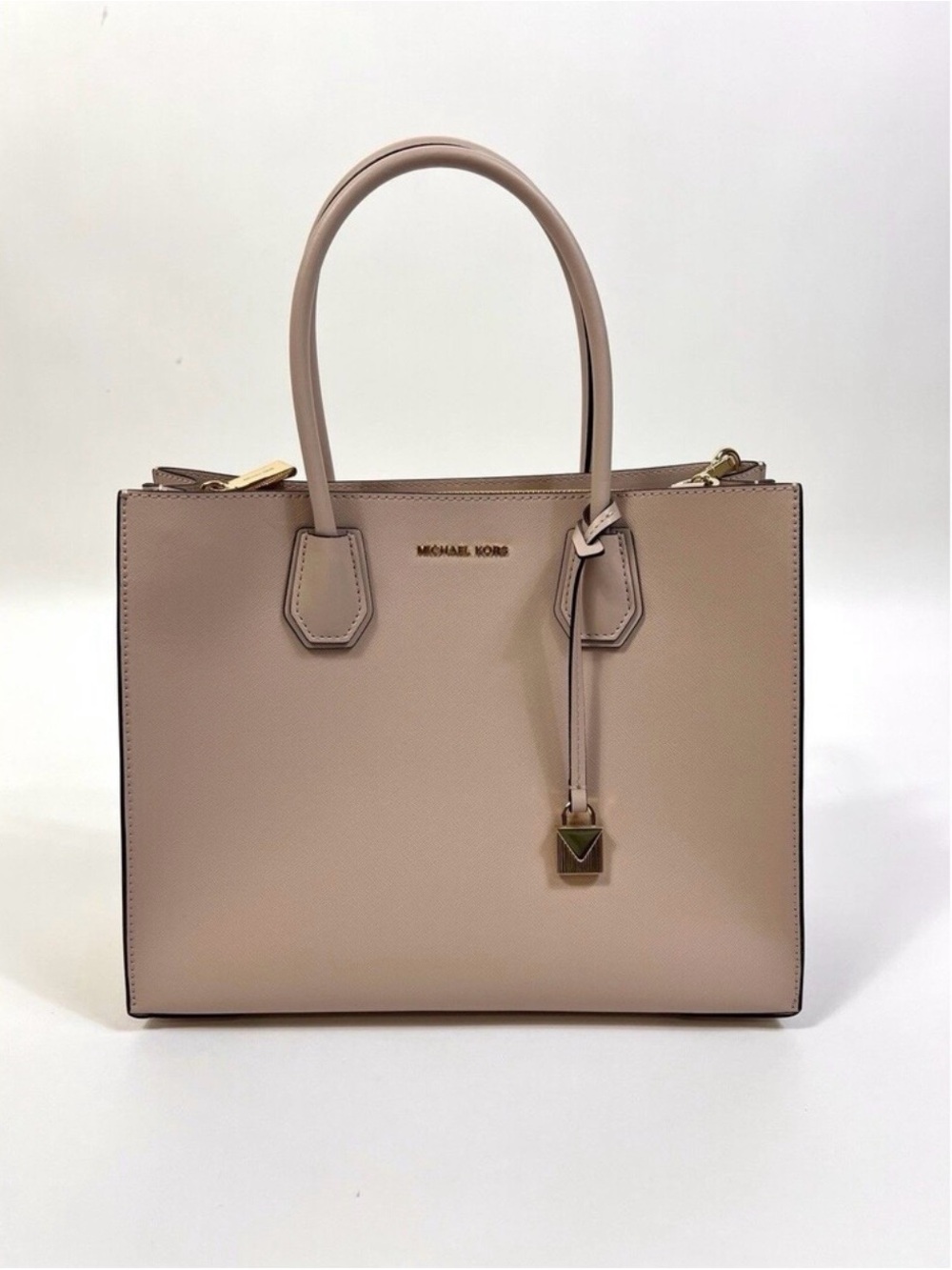 Michael Kors Mercer Large Saffiano Leather Tote & Zip-Around Wallet - Picture 9 of 15